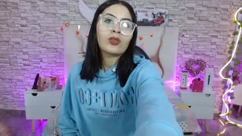 Snapshot of casse_tay chatting on 02-08-26, 02:59 casse_tay online show from 02-08-26, 02:59