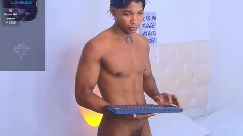 Snapshot of cassian_gold chatting on 06-20-26, 12:47 CASSIAN GOLD online show from 06-20-26, 12:47