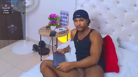 Snapshot of cassian_gold chatting on 07-14-26, 02:38 CASSIAN GOLD online show from 07-14-26, 02:38