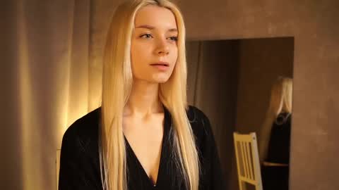 Snapshot of cassie130505 chatting on 02-16-25, 04:21 Cassie online show from 02-16-25, 04:21