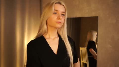 Snapshot of cassie130505 chatting on 02-22-25, 05:46 Cassie online show from 02-22-25, 05:46