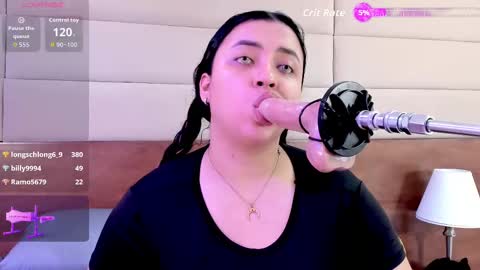 Snapshot of cassie_ibarra chatting on 09-18-25, 11:34 cassie online show from 09-18-25, 11:34