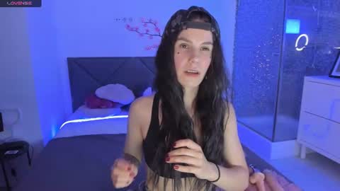 Snapshot of cassieevanss chatting on 07-04-26, 05:35 Cassie online show from 07-04-26, 05:35