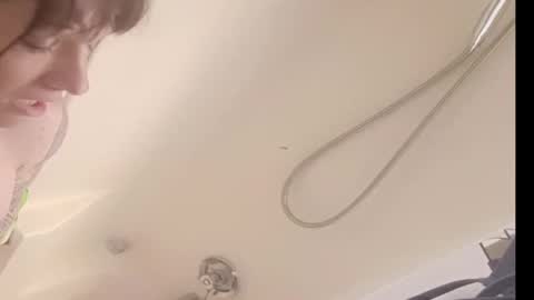 Snapshot of cassiemichelle chatting on 09-19-25, 01:45 Cassiemichelle online show from 09-19-25, 01:45