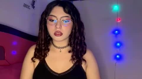 Snapshot of cassierosse2 chatting on 07-10-26, 06:17 cassierosse2 online show from 07-10-26, 06:17