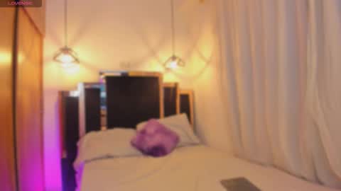 Snapshot of cassiesteven chatting on 12-18-25, 02:06 Cassie Stevens online show from 12-18-25, 02:06