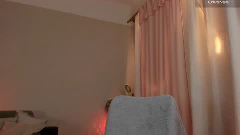 Snapshot of cassisland chatting on 12-14-24, 02:21 cassandra online show from 12-14-24, 02:21