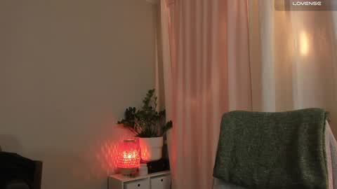 Snapshot of cassisland chatting on 12-30-24, 02:09 cassandra online show from 12-30-24, 02:09