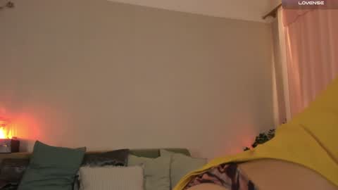 Snapshot of cassisland chatting on 01-21-25, 11:02 cassandra online show from 01-21-25, 11:02