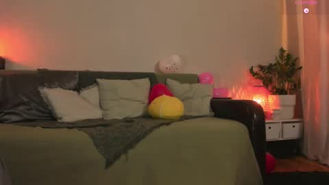 Snapshot of cassisland chatting on 02-17-25, 11:31 cassandra online show from 02-17-25, 11:31