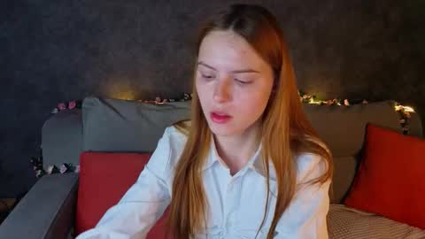 Diana online show from 12-18-25, 01:33