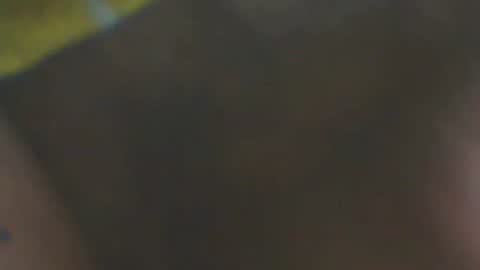 Snapshot of castells chatting on 10-12-25, 04:39 castells online show from 10-12-25, 04:39