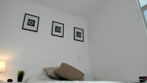 Snapshot of cata_lopez27 chatting on 05-21-26, 04:47 online show from 05-21-26, 04:47