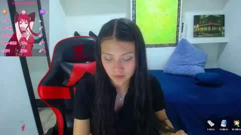 Snapshot of catalehia_milk chatting on 01-23-25, 11:36 C A T A L E H I A online show from 01-23-25, 11:36