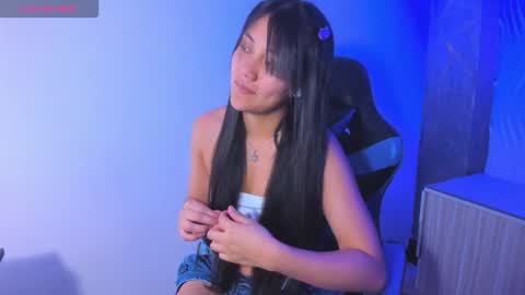 Snapshot of catalehia_milk chatting on 10-10-25, 09:25 C A T A L E H I A online show from 10-10-25, 09:25