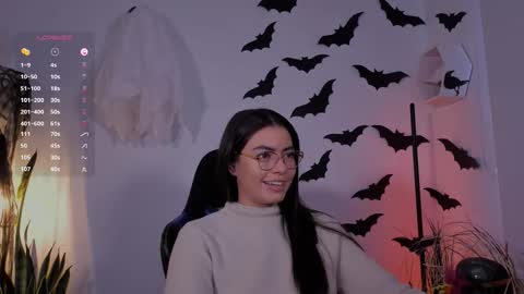 MACARENA online show from 10-22-25, 08:30