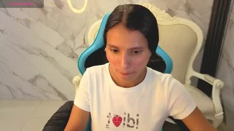 cataleya23_a online show from 04-13-26, 08:03