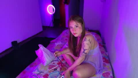 Snapshot of cataleya_cat3 chatting on 05-11-26, 03:45 Fabi online show from 05-11-26, 03:45