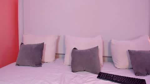 Cataleya  online show from 05-22-26, 03:35