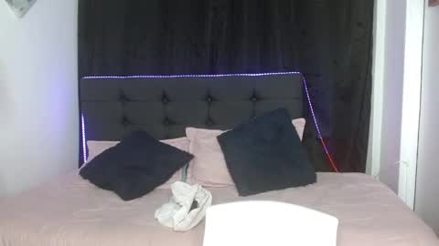 Snapshot of cataleya_hxc chatting on 01-14-26, 07:30 Cataleya online show from 01-14-26, 07:30