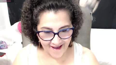 cataleya  online show from 02-25-25, 05:41