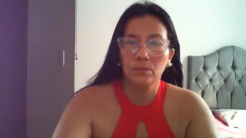 Snapshot of catalina2408 chatting on 01-15-25, 02:46 catalina2408 online show from 01-15-25, 02:46