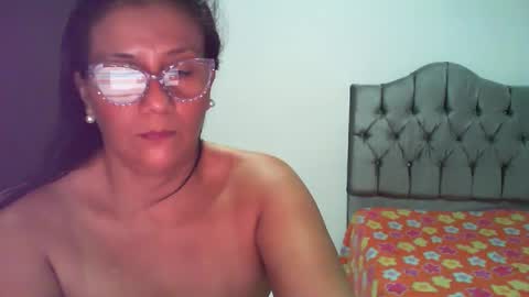 Snapshot of catalina2408 chatting on 02-21-25, 10:37 catalina2408 online show from 02-21-25, 10:37