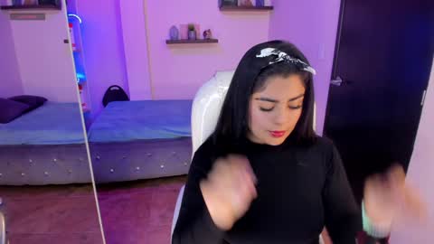 Snapshot of catalina_naughtyy chatting on 12-17-24, 09:16 Catalina online show from 12-17-24, 09:16