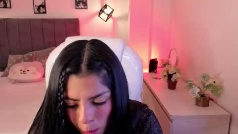 Snapshot of catalina_naughtyy chatting on 10-03-25, 03:14 Catalina online show from 10-03-25, 03:14