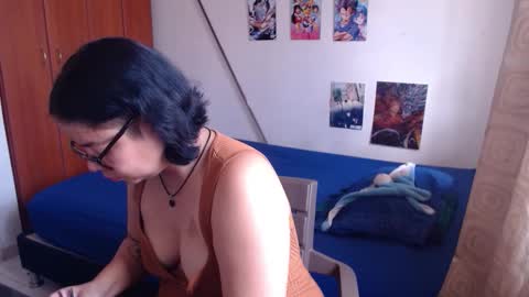 catalinaa_lovee online show from 09-08-25, 05:23