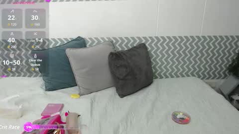 Snapshot of catalinahenao chatting on 11-19-25, 03:28 cata online show from 11-19-25, 03:28