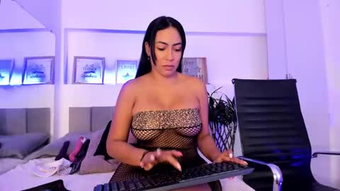 Catalina online show from 01-20-25, 06:10