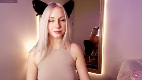 Anna  online show from 01-08-26, 01:52