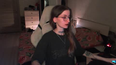 Snapshot of cath_dysphoria_ chatting on 02-12-26, 05:41 CATH online show from 02-12-26, 05:41