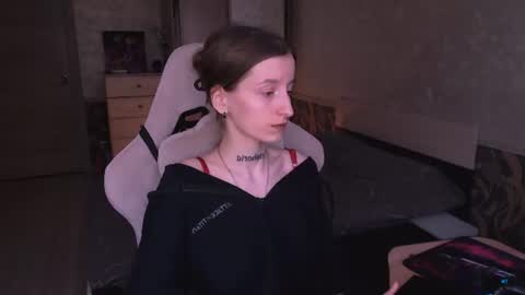 Snapshot of cath_dysphoria_ chatting on 07-10-26, 12:08 CATH online show from 07-10-26, 12:08