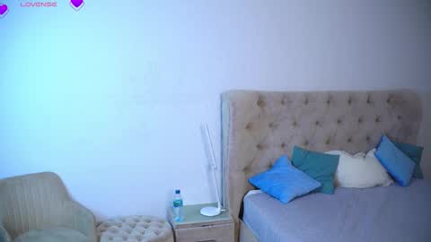 Katrin online show from 09-29-25, 04:01