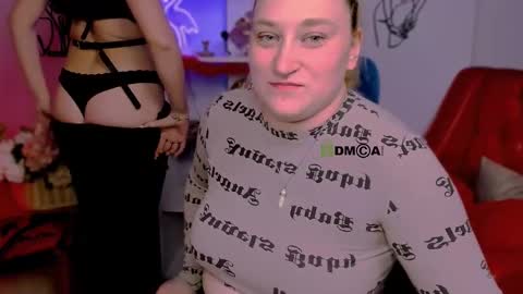 Snapshot of catherine_kitty chatting on 02-24-25, 05:20 Catherine online show from 02-24-25, 05:20