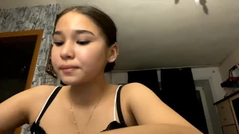 catherinepirs online show from 05-28-26, 04:04
