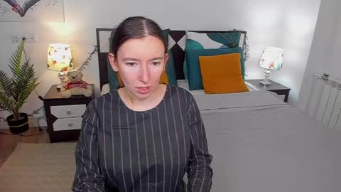 Catrin online show from 12-23-24, 09:49