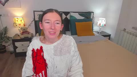 Catrin online show from 02-14-25, 07:38