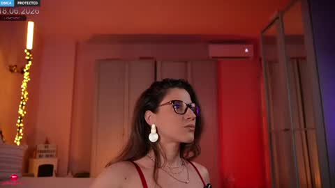Snapshot of cathleenprecious chatting on 06-18-26, 10:41 Cathleen online show from 06-18-26, 10:41