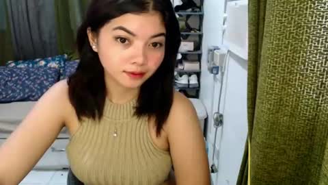 Snapshot of cathy_lyn chatting on 06-29-26, 11:05 cathy_lyn online show from 06-29-26, 11:05