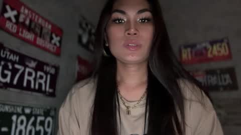 Snapshot of cathy_sanches chatting on 01-03-25, 11:35 cathy online show from 01-03-25, 11:35