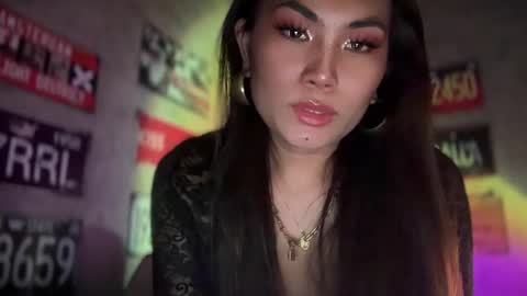 Snapshot of cathy_sanches chatting on 01-12-25, 03:57 cathy online show from 01-12-25, 03:57