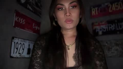 Snapshot of cathy_sanches chatting on 01-28-25, 09:41 cathy online show from 01-28-25, 09:41