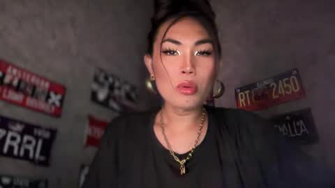 Snapshot of cathy_sanches chatting on 03-11-25, 08:20 cathy online show from 03-11-25, 08:20