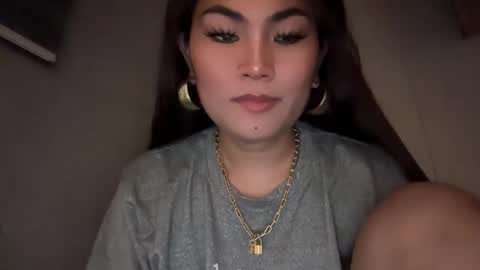 Snapshot of cathy_sanches chatting on 09-25-25, 12:20 cathy online show from 09-25-25, 12:20