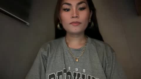 Snapshot of cathy_sanches chatting on 10-20-25, 01:28 cathy online show from 10-20-25, 01:28