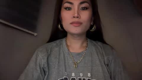 Snapshot of cathy_sanches chatting on 10-30-25, 03:08 cathy online show from 10-30-25, 03:08