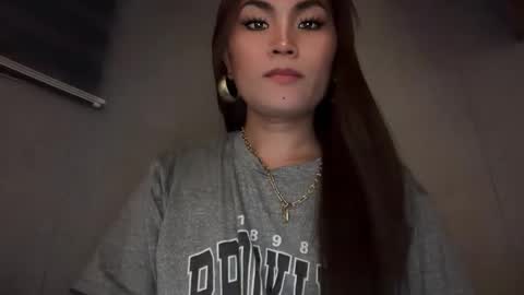 Snapshot of cathy_sanches chatting on 11-05-25, 03:39 cathy online show from 11-05-25, 03:39